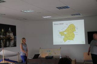 prowadząca Pani Aleksandra Wołujewicz